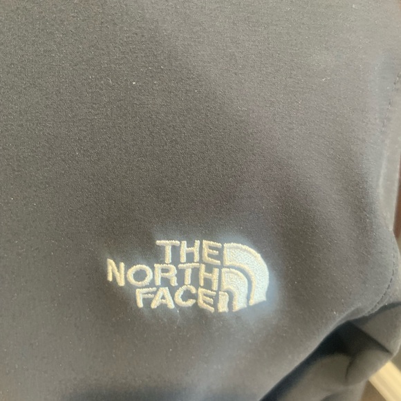 Black North Face Jacket - Picture 6 of 6